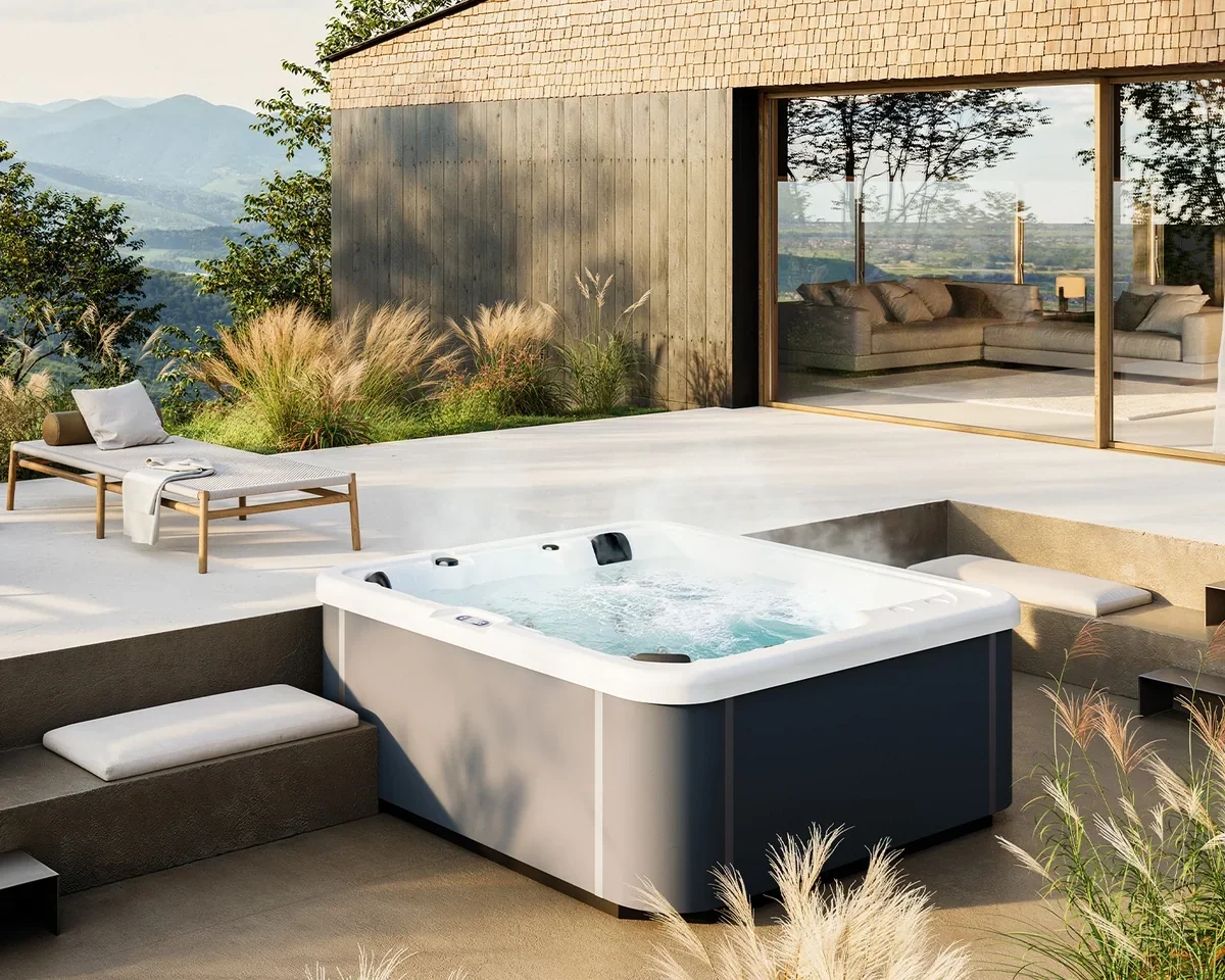 Moderne Dampfkabine für Wellness zu Hause mit entspannender Atmosphäre.